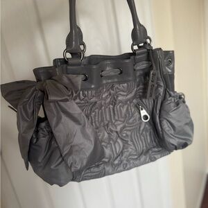 Juicy Couture Daydreamer Gray Shoulder Bag with Textured Pattern